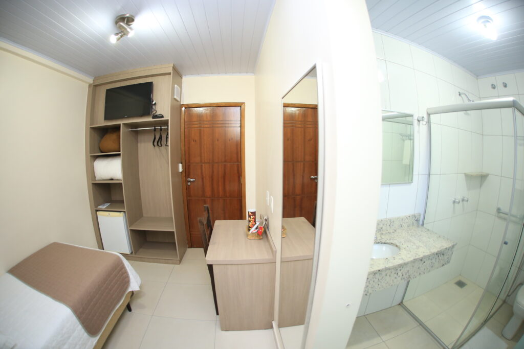 Quarto Superior Solteiro
